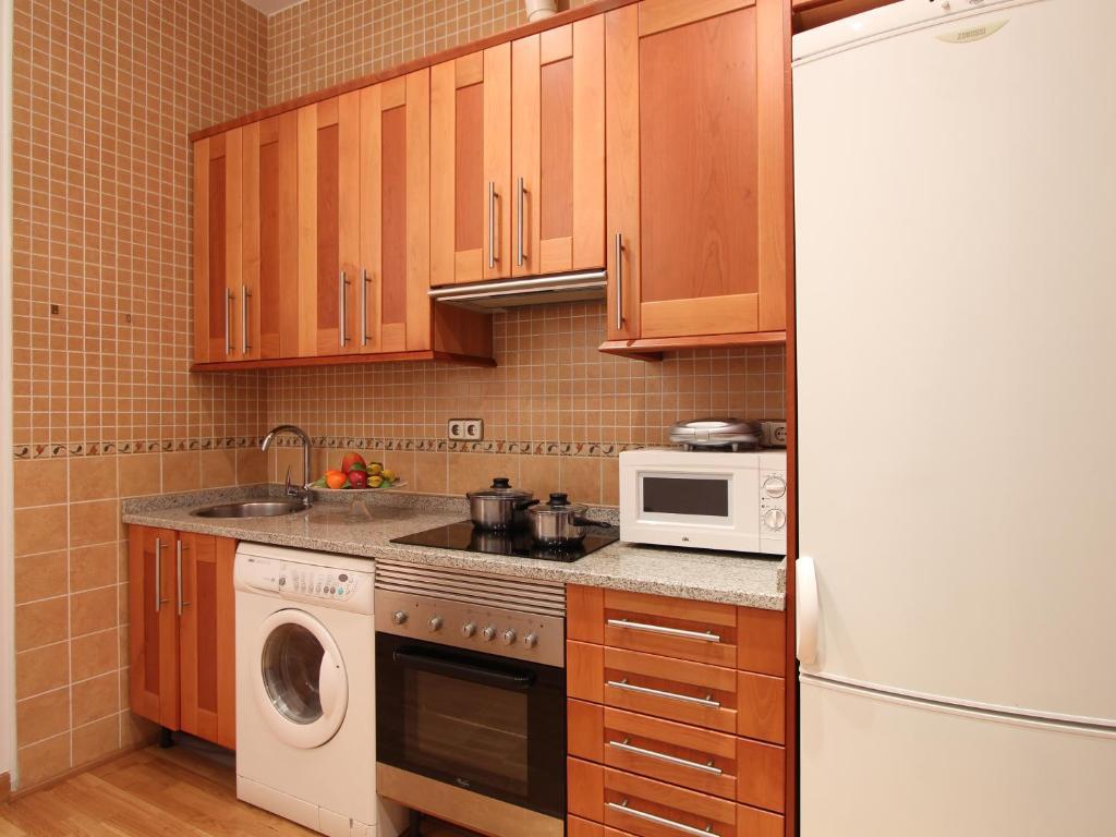 Apartamentos Good Stay Prado Madri Quarto foto